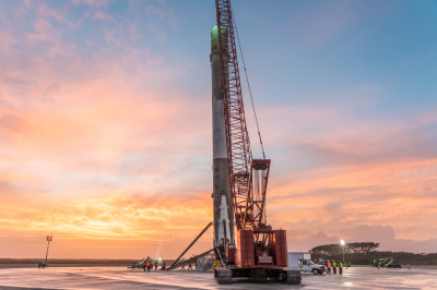 Falcon 9 First Stage Landing LZ-1.jpg